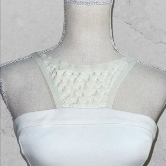 Bebe  white cold shoulder top - Picture 2 of 5
